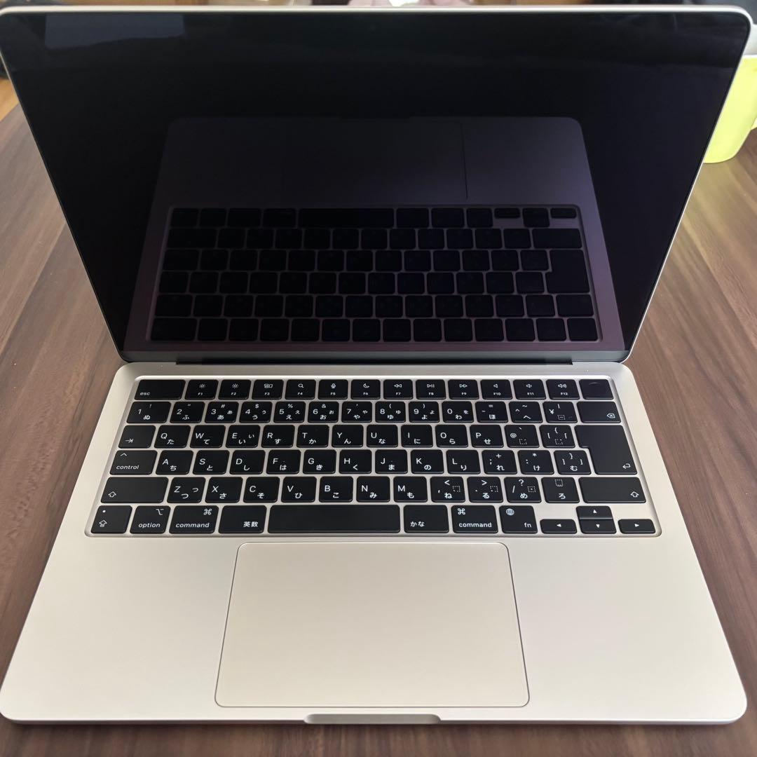 Apple MacBook Air 13.6インチ M2 256GB