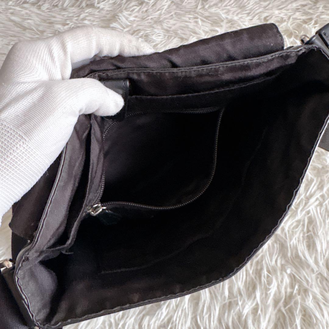 本日限定出品❗️COACH メッセンジャーバッグ シグネチャー レザー