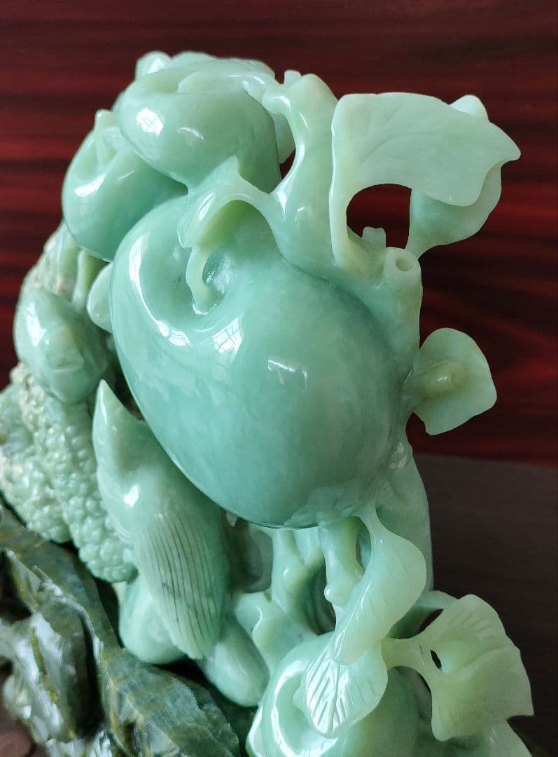 玉彫り 岫玉彫り ボーウェナイトパワーストーン 置物