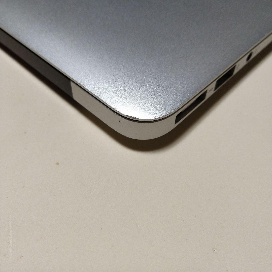 Apple Macbook Air 11インチ 2014 A1465