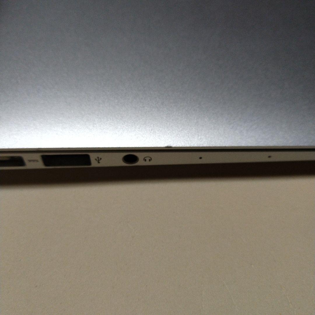 Apple Macbook Air 11インチ 2014 A1465