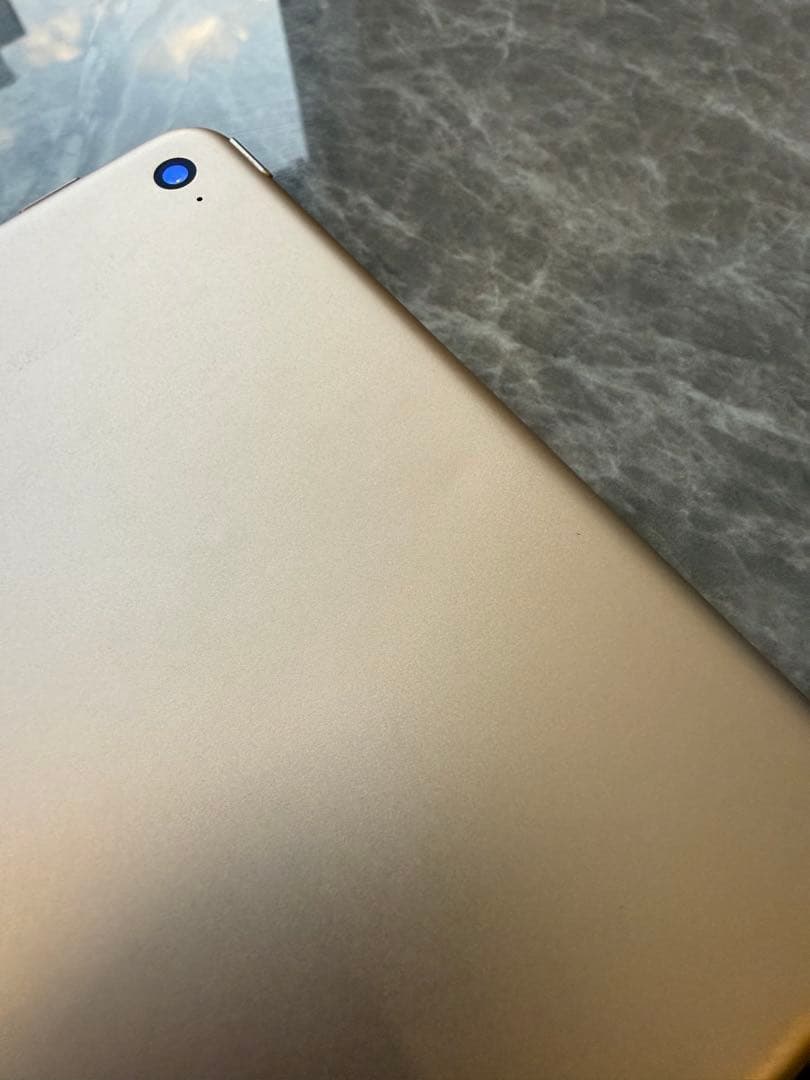 iPad Mini 第4世代 Wi-Fiモデル 128GB ゴールド A1538