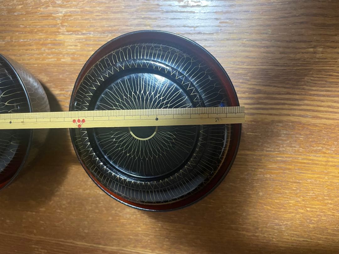 赤と黒の蓋つき煮物椀4個セット 100年以上前のもの 伝統品