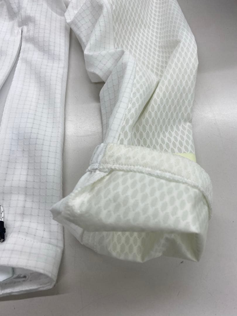 【未使用】アディダス　ウィンドブレーカー　サイズM