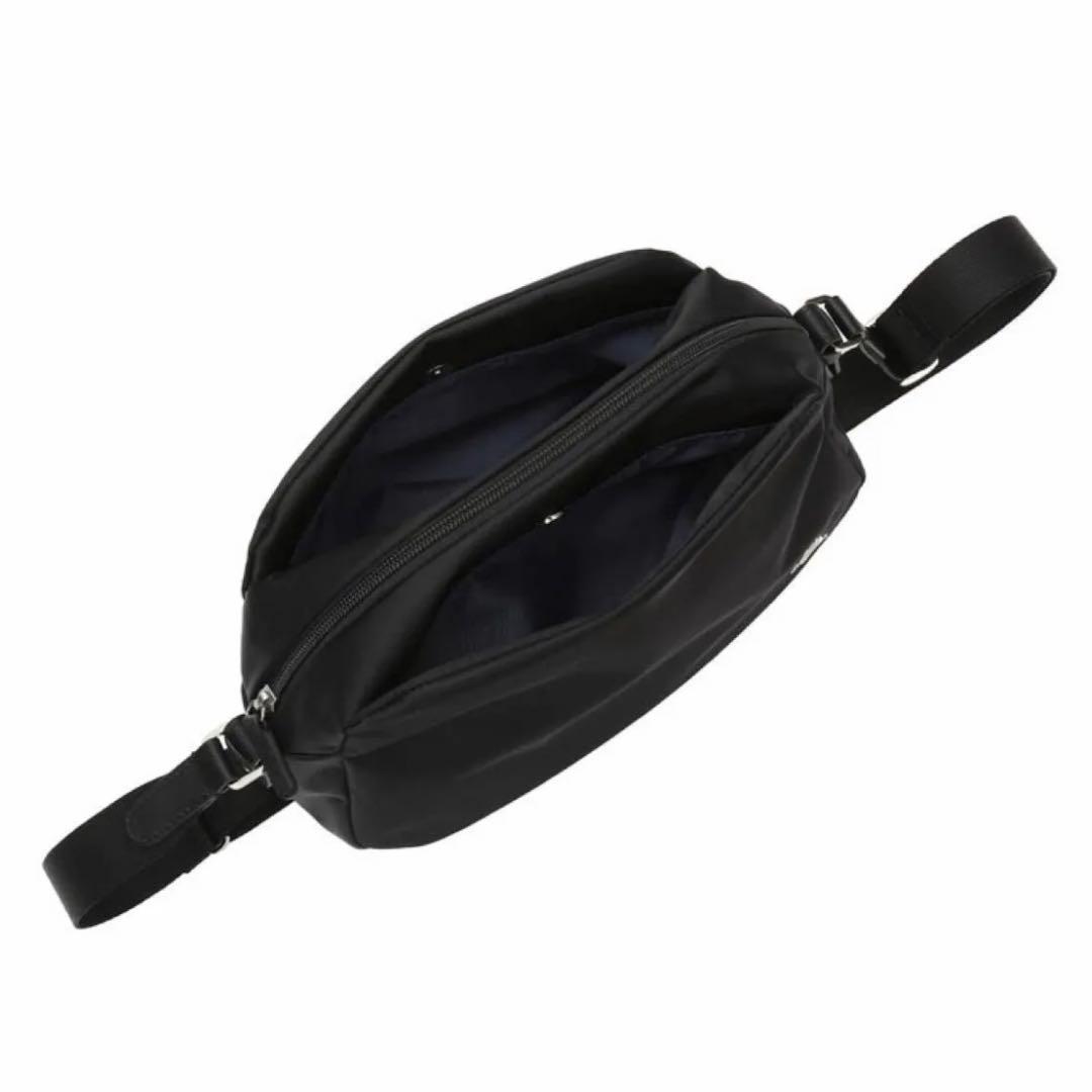 新品未使用　アニエスベー　ショルダーバッグ　ナイロン　バッグ ブラック 斜めがけ