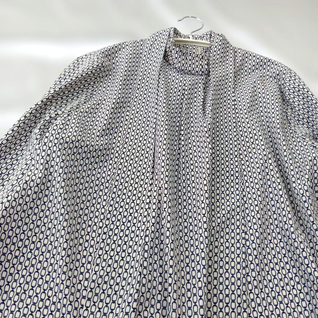 SOEJU ソージュ　チェーン柄ボウタイブラウス　M