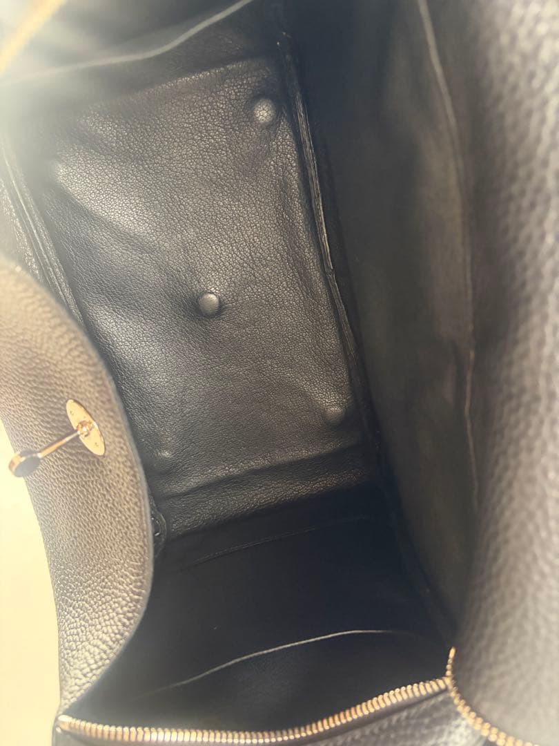 ブラックレザーショルダーバッグ 大きめサイズ ノーブランド