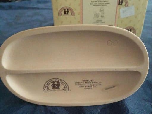 マーベルルーシーアトウェル HOLD IT YOU'RE JUST SWELL