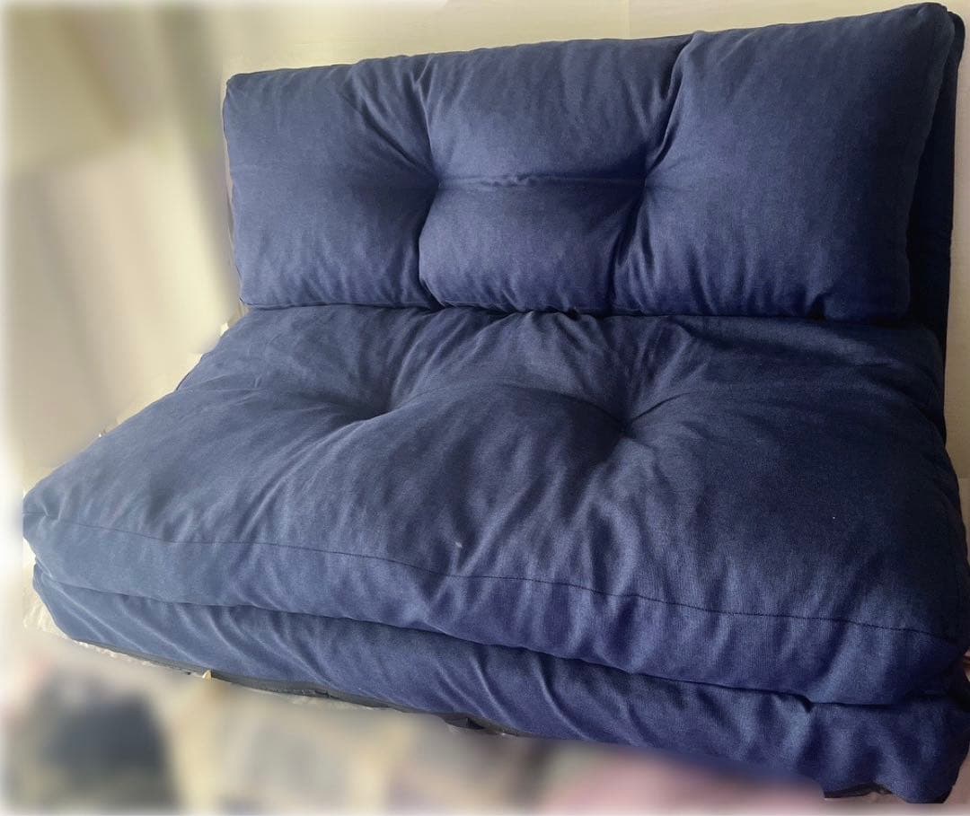 美品【2人掛け】折りたたみ ローソファベッド【ネイビー】