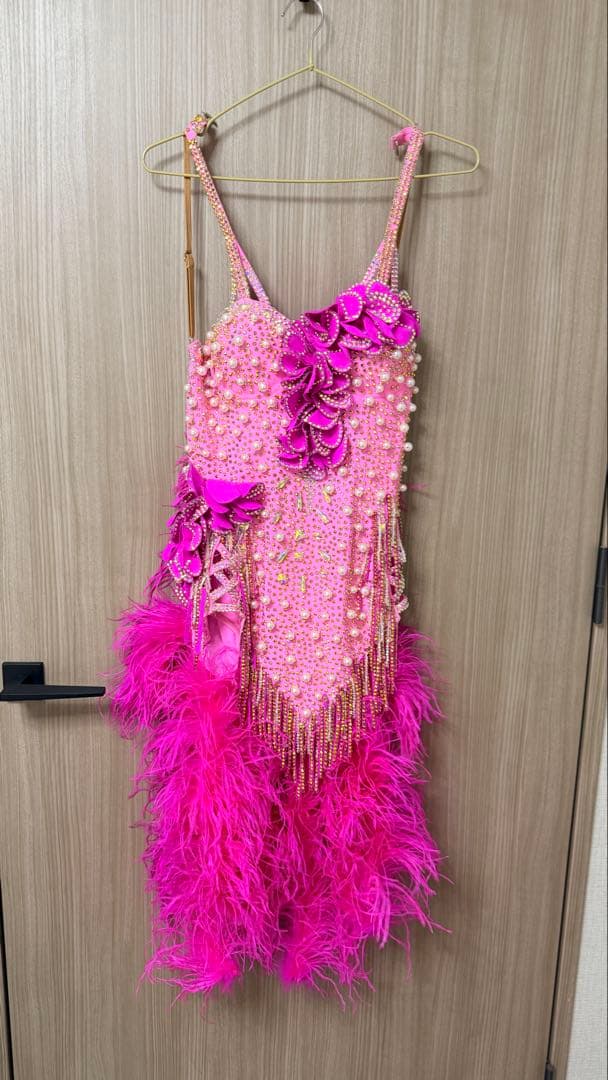 社交ダンス ラテンダンス パーティー　試合　大会　ドレス　ダンス衣装