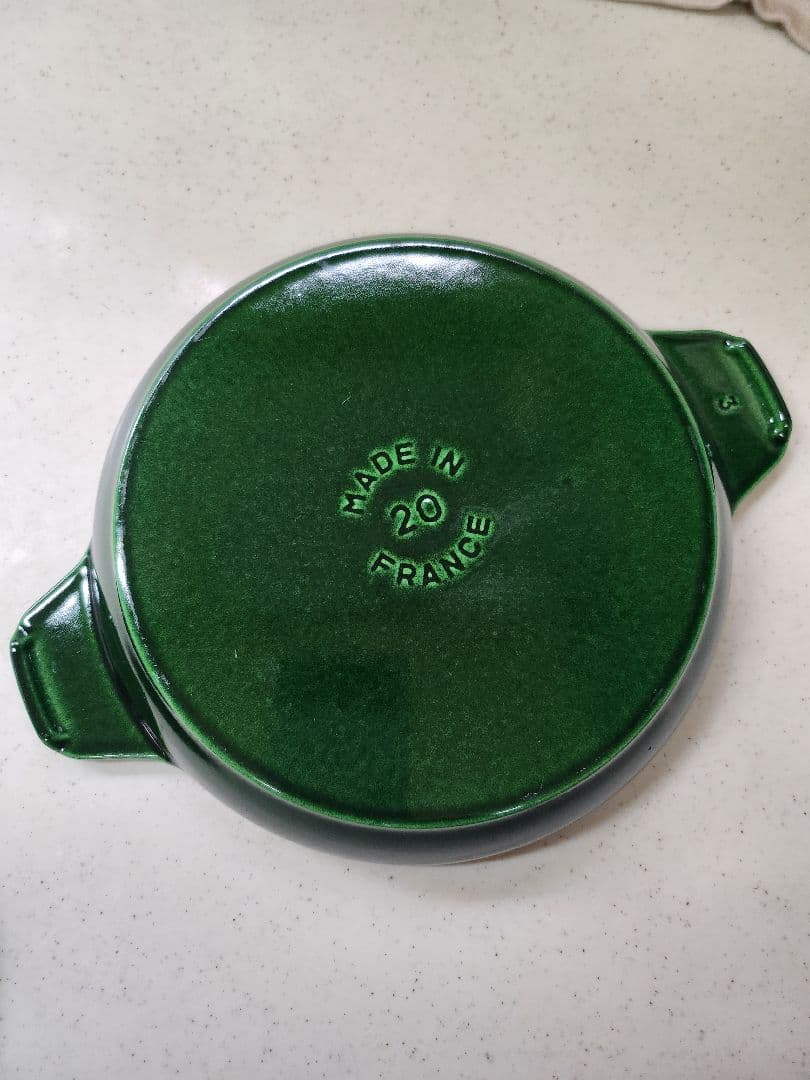 STAUB×mina perhonen ホットプレート　　ラウンド 20cm