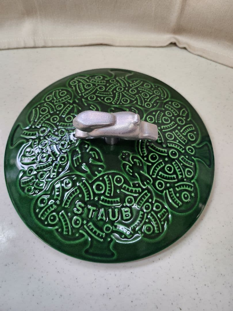 STAUB×mina perhonen ホットプレート　　ラウンド 20cm