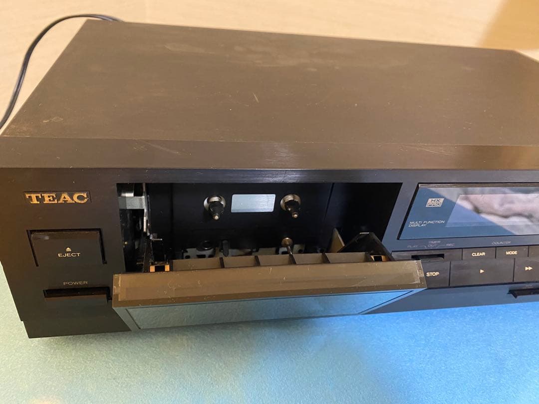 TEAC V-670 カセットデッキ　3ヘッド　動作OK