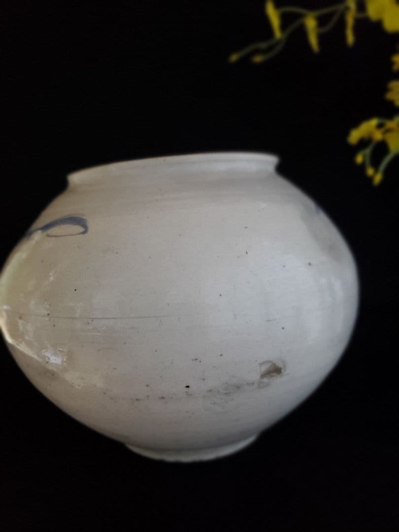【李朝特集出品】李朝青華白磁壺- 李朝19世紀