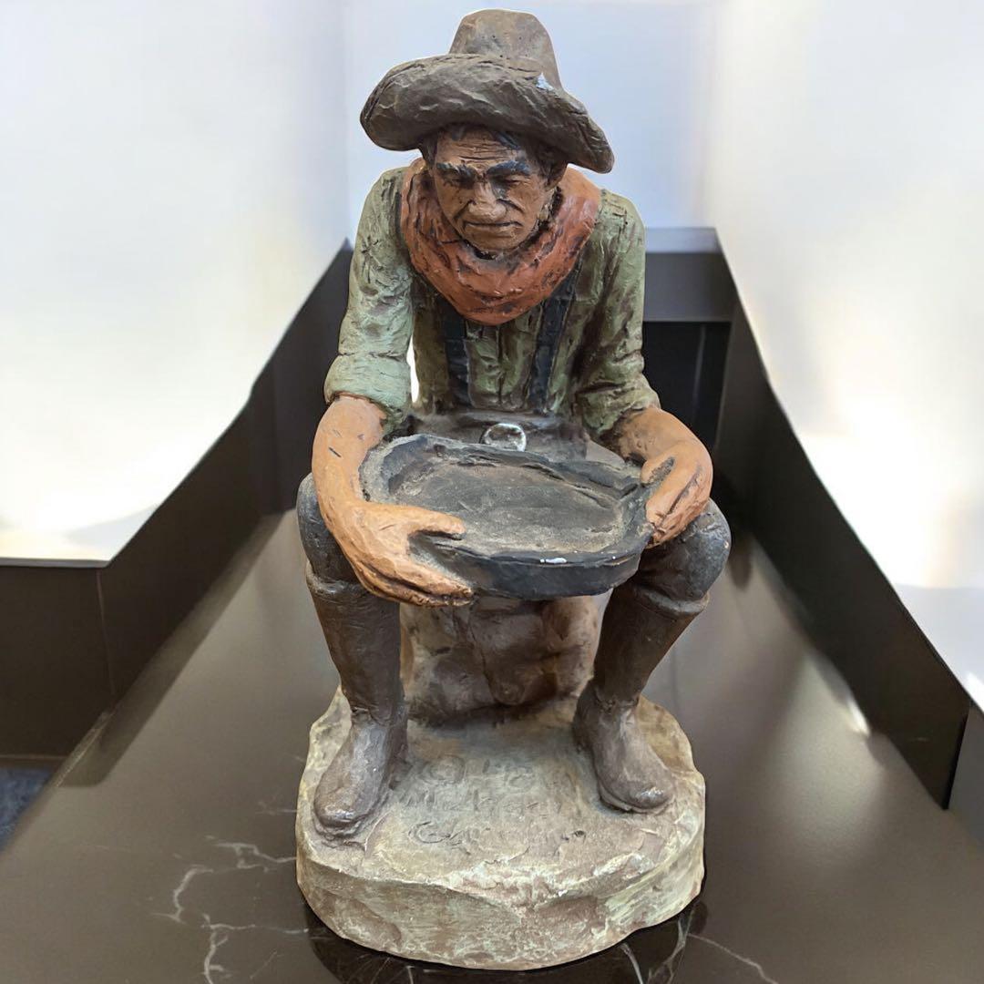 アメリカンインテリア　マイケルガーマン　アンティーク　彫刻