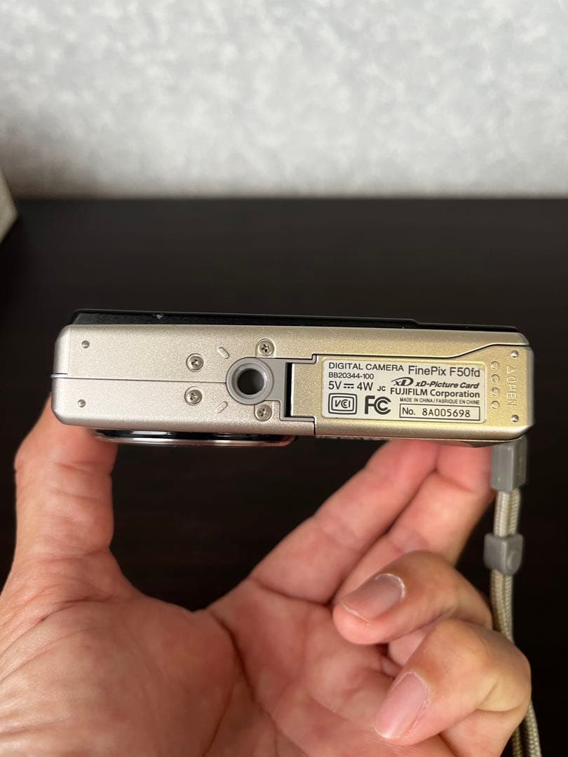 【動作美品】FUJIFILM finepix F50fd