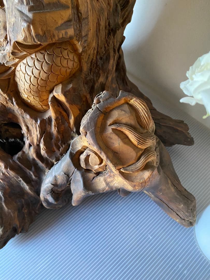 木製　龍　置物　木彫り　彫刻　ドラゴン　一刀彫　オブジェ