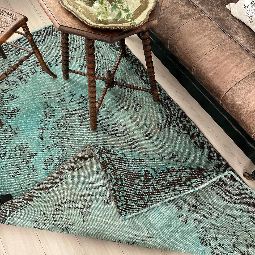 トルコ ヴィンテージラグ A105 定番柄 ターコイズブルー オーバーダイ