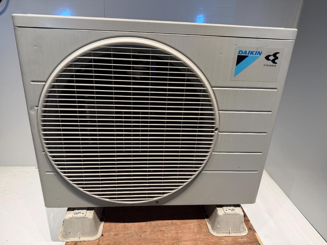 170　DAIKIN　2019年製エアコン　6～8畳用　整備済み