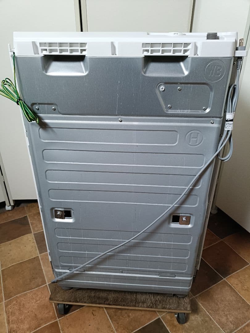 パナソニック ドラム式洗濯乾燥機 NA-LX127CR-W 右開き 23年製