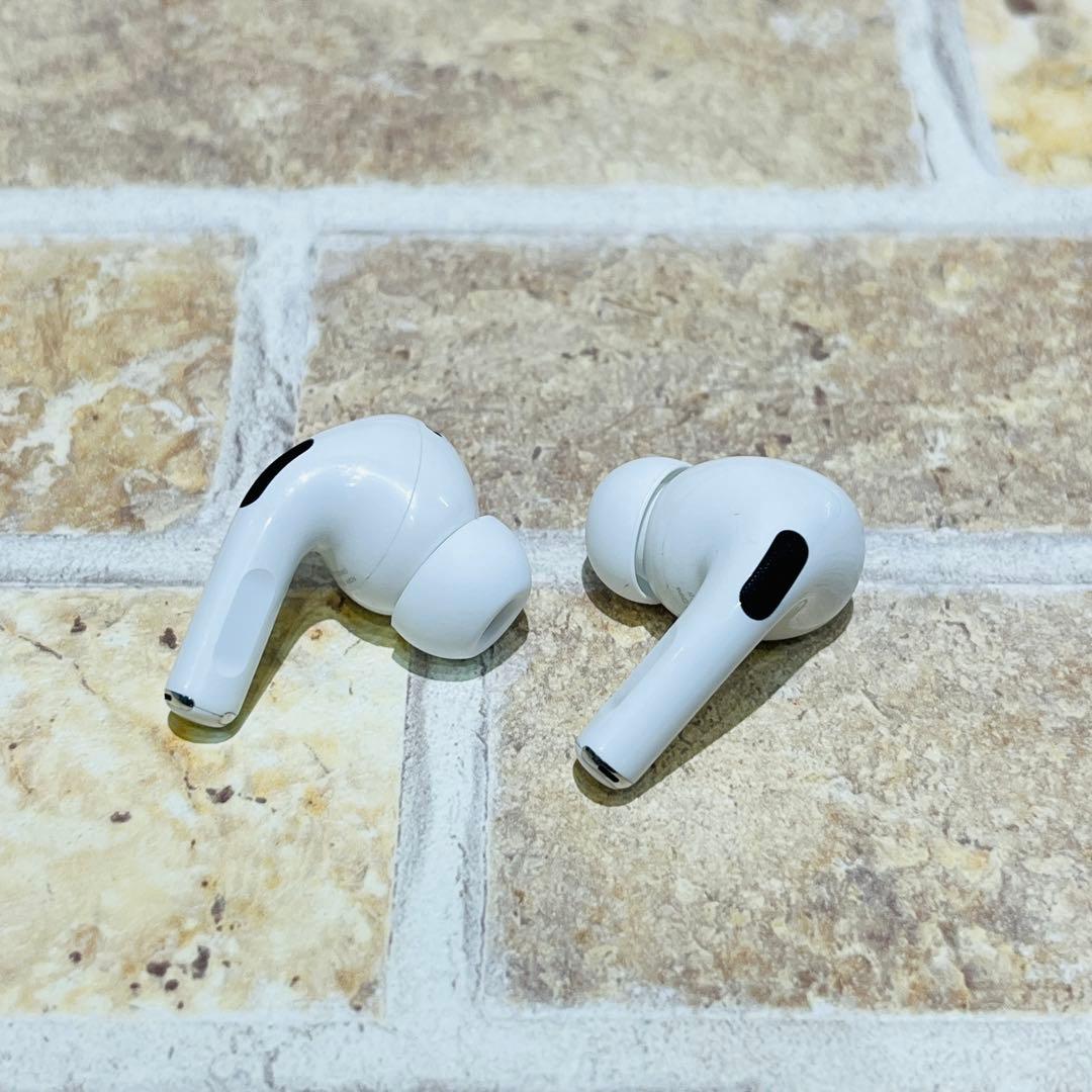 Apple AirPods Pro 第2世代 本体 MTJV3J/A