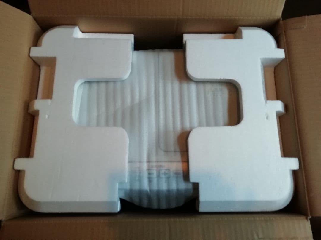 コロナ 石油ファンヒーター　新品未使用