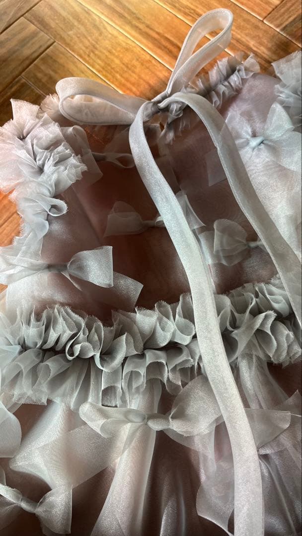 グレー フリル リボン付き チュールドレス