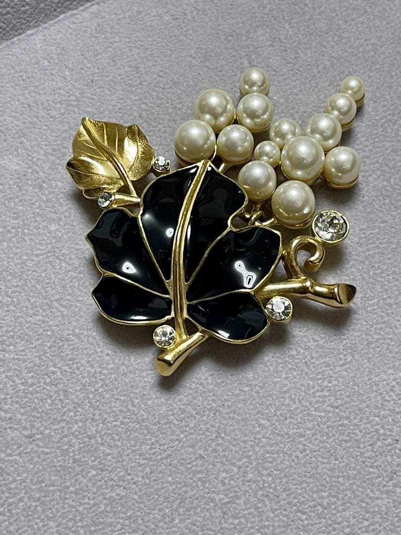 TRIFARI トリファリ 松本邦夫 デザインブローチ VINTAGE RARE