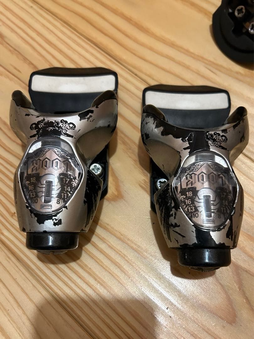 ビンディング　P18 LOOK