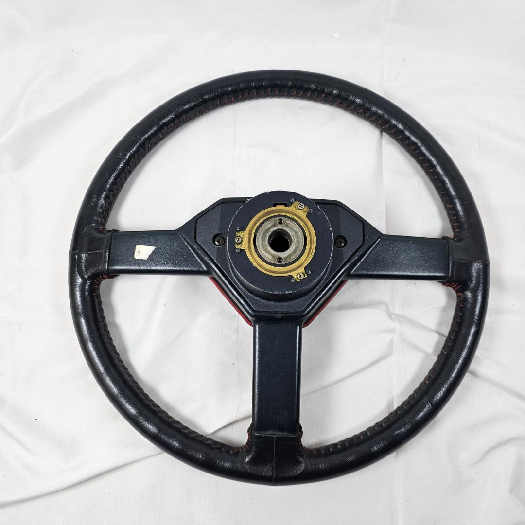 トヨタ カリーナ「TWIN CAM turbo」ステアリング 1800GT-TR