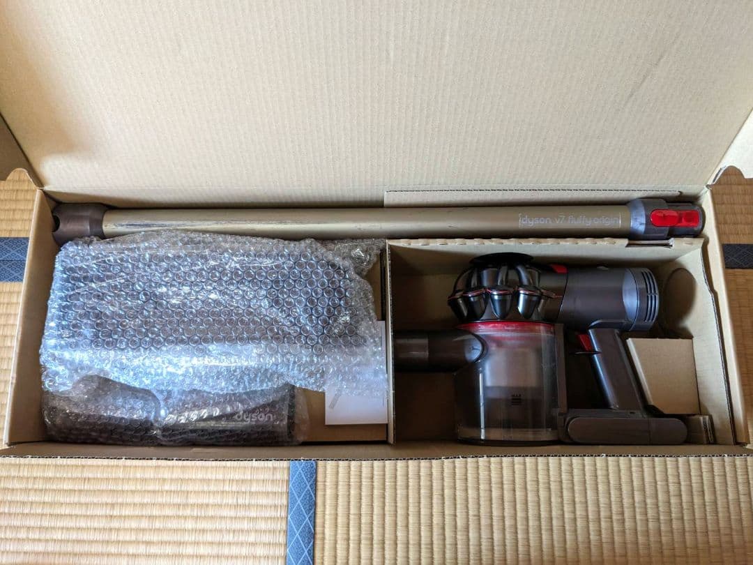 Dyson Vシリーズ スティッククリーナー 本体