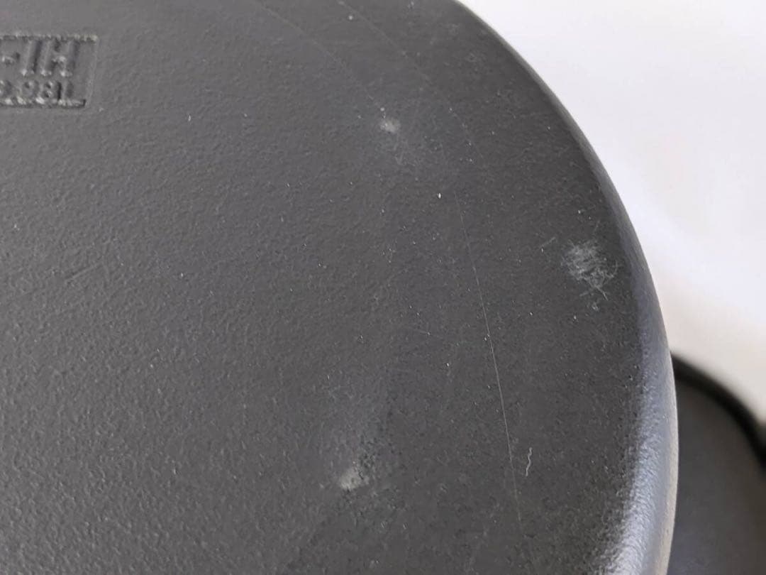 柳 宗理 南部鉄器シリーズ 鉄鍋深型 22cm (鉄蓋・レシピ集付き）