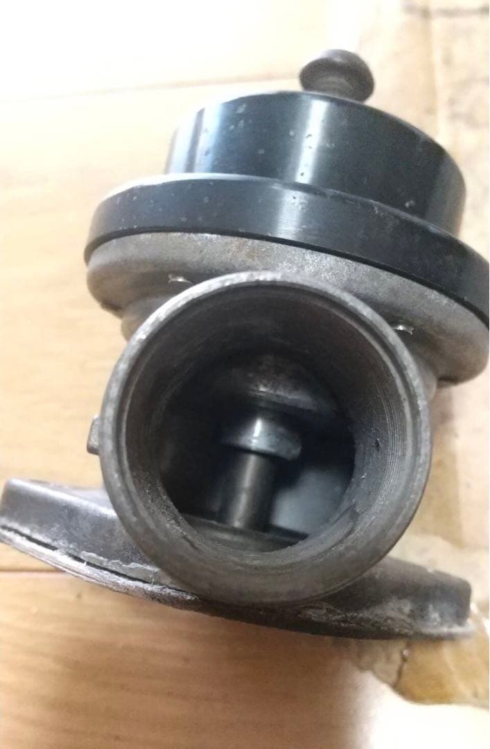 トラストグレッディブローオフバルブ希少