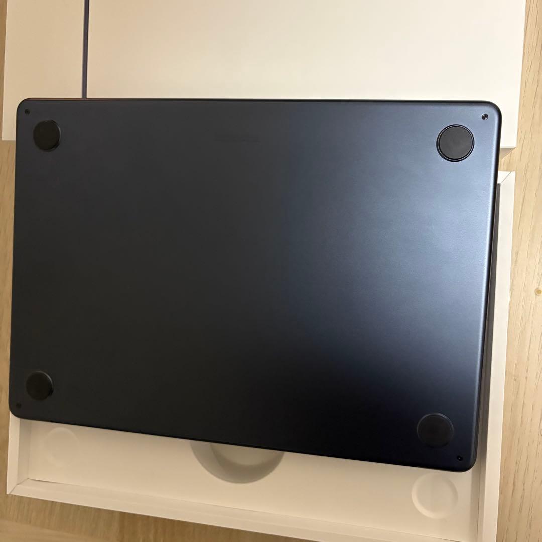 バッテリー99% 美品 Apple MacBook Air M2 13.6