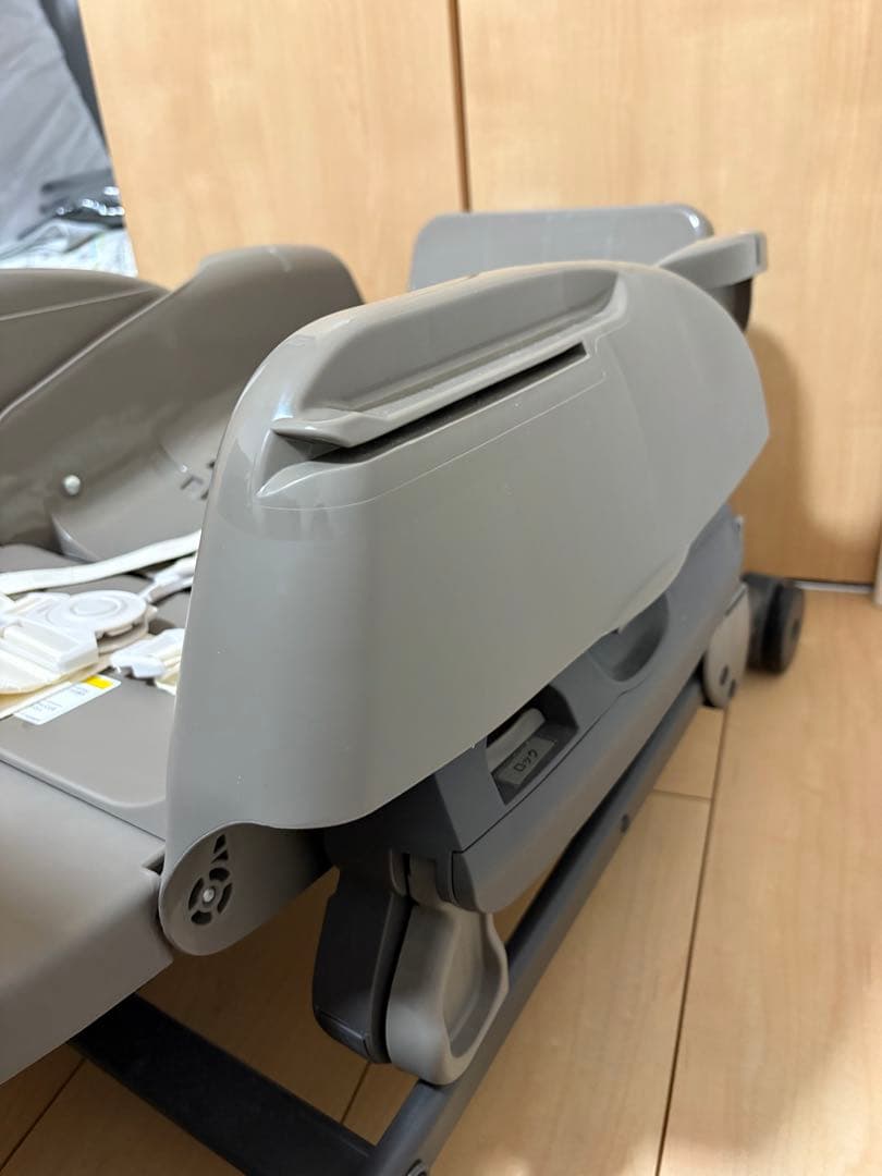 超美品　コンビ　ハイローチェア　2025年2月ベビーザらス購入