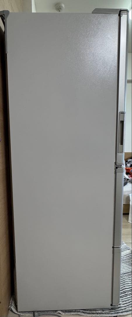 シャープ SHARP 大型冷蔵庫 SJ-W352E-S 350L 自己引取1万円