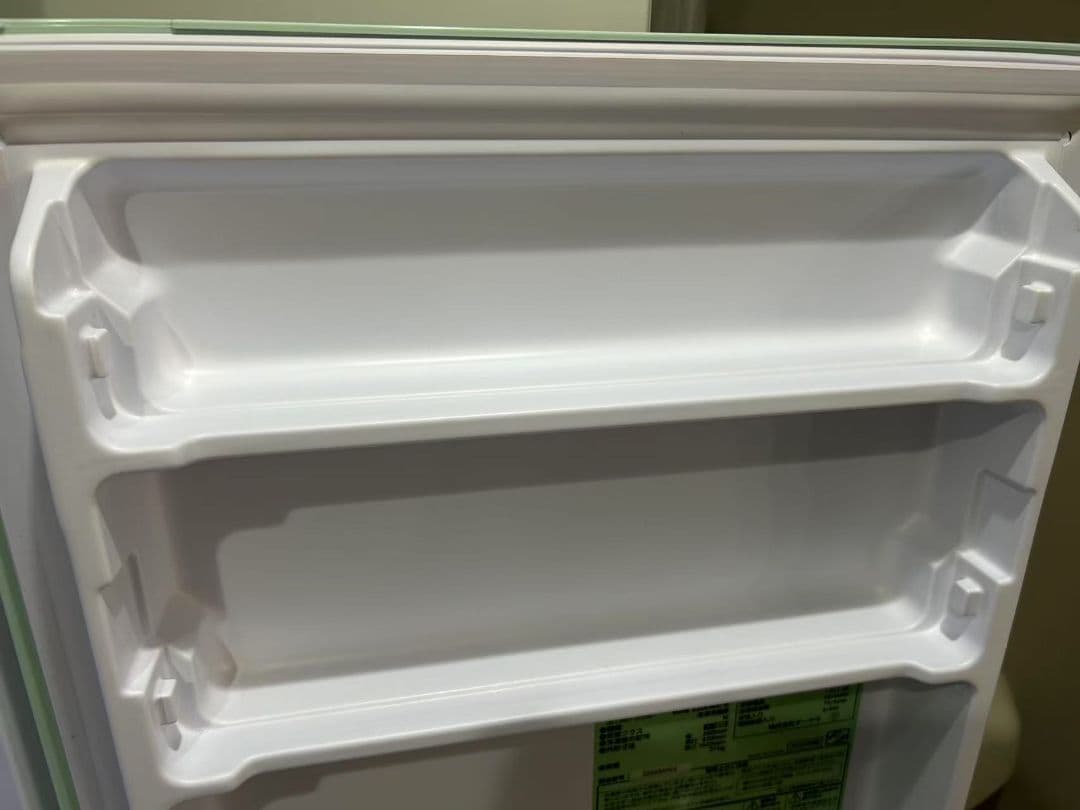 2020年製　レトロデザイン　冷蔵庫　単身用　130L 小型　一人暮らし