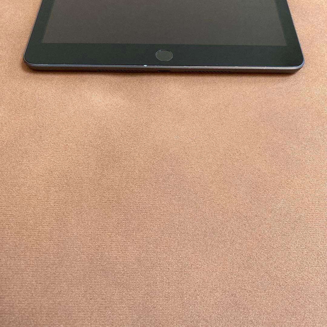 3499【早い者勝ち】iPad7 第7世代 32GB WIFIモデル☆