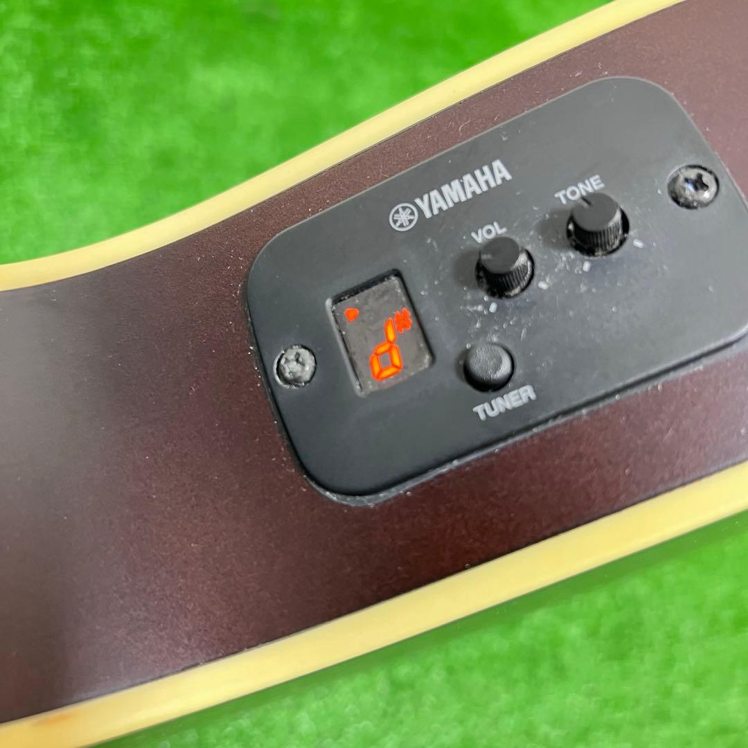 超美品　YAMAHA アコースティック　エレクトリック　ギターAPX-T2