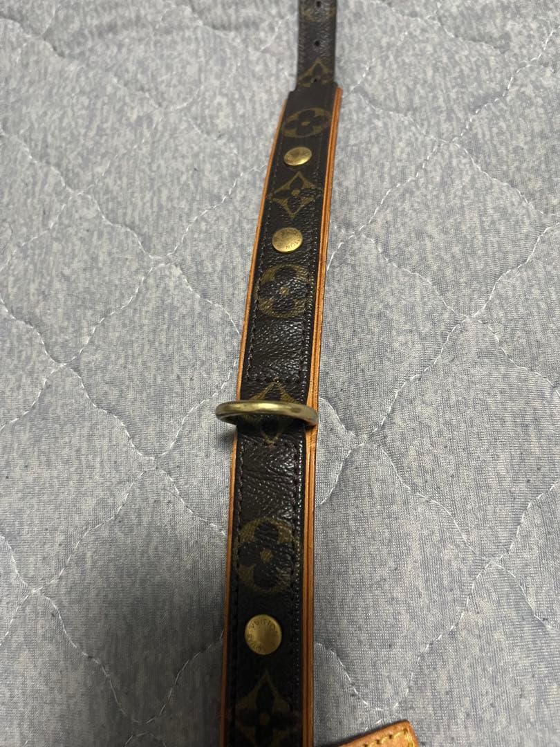 ルイ・ヴィトン ペット用　首輪　LV