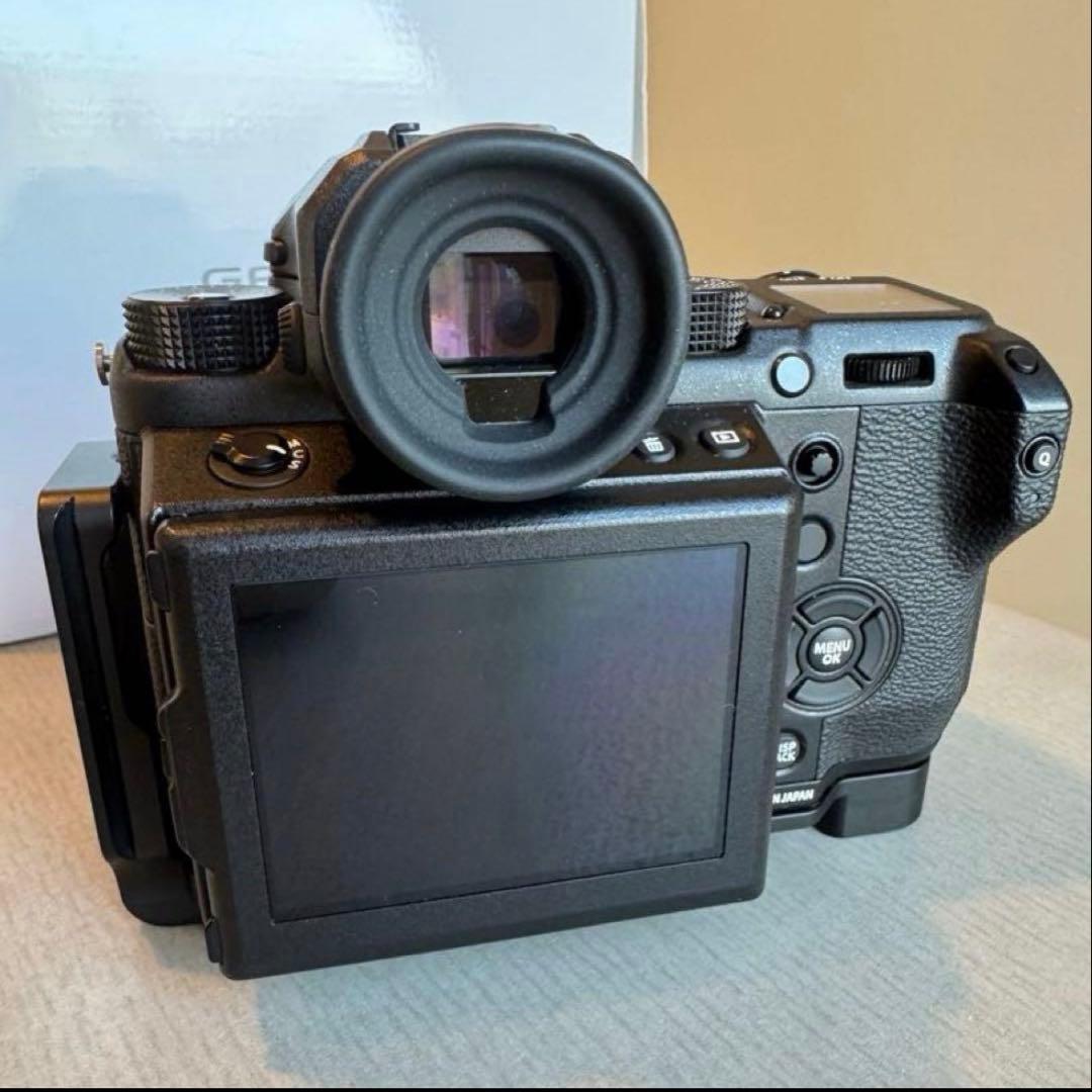 【arki】Fujifilm GFX 50S ミラーレス一眼 本体と付属品