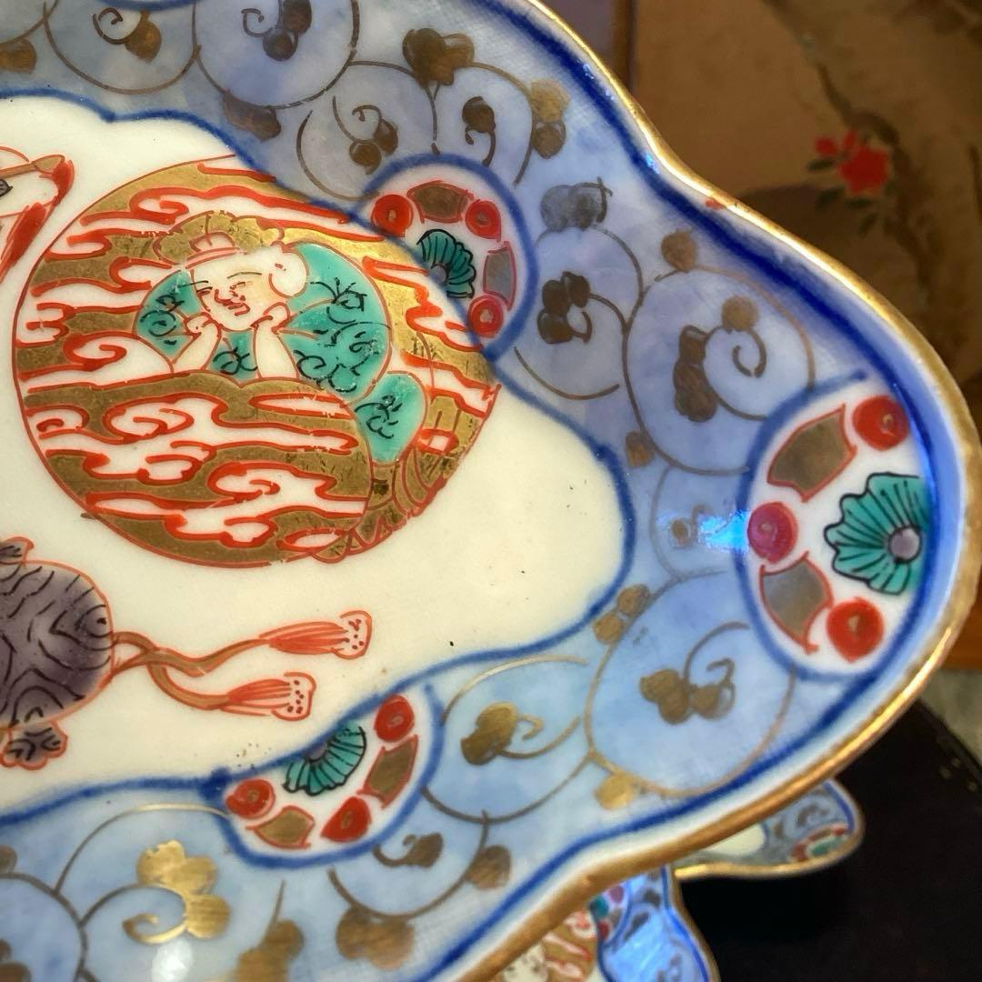 A920 古伊万里　金襴手　人物宝尽紋様　丸紋に唐草　菱形輪花皿　５枚