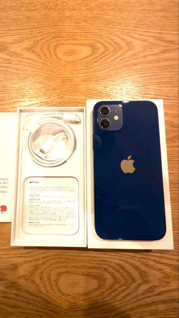 Apple iPhone 12 青 充電ケーブル付き