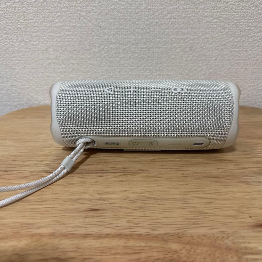 JBL FLIP6 ワイヤレススピーカー 防水IP67 ホワ イト