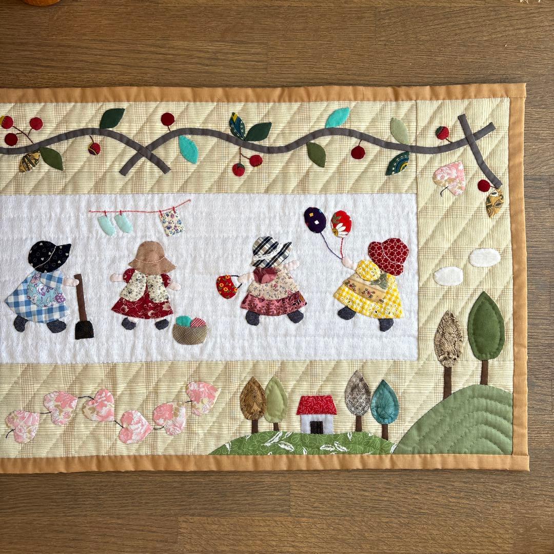 ハンドメイドパッチワークタペストリー