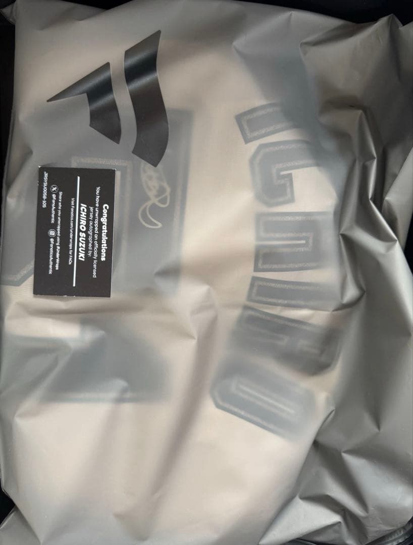 イチロー サイン入りユニホームマリナーズ 証明シール付