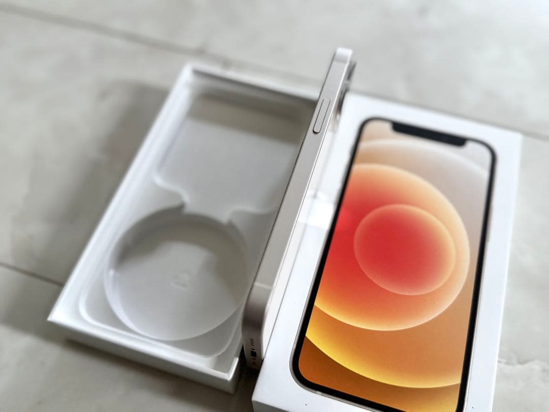 Apple iPhone 12mini ホワイト 本体 付属品付き