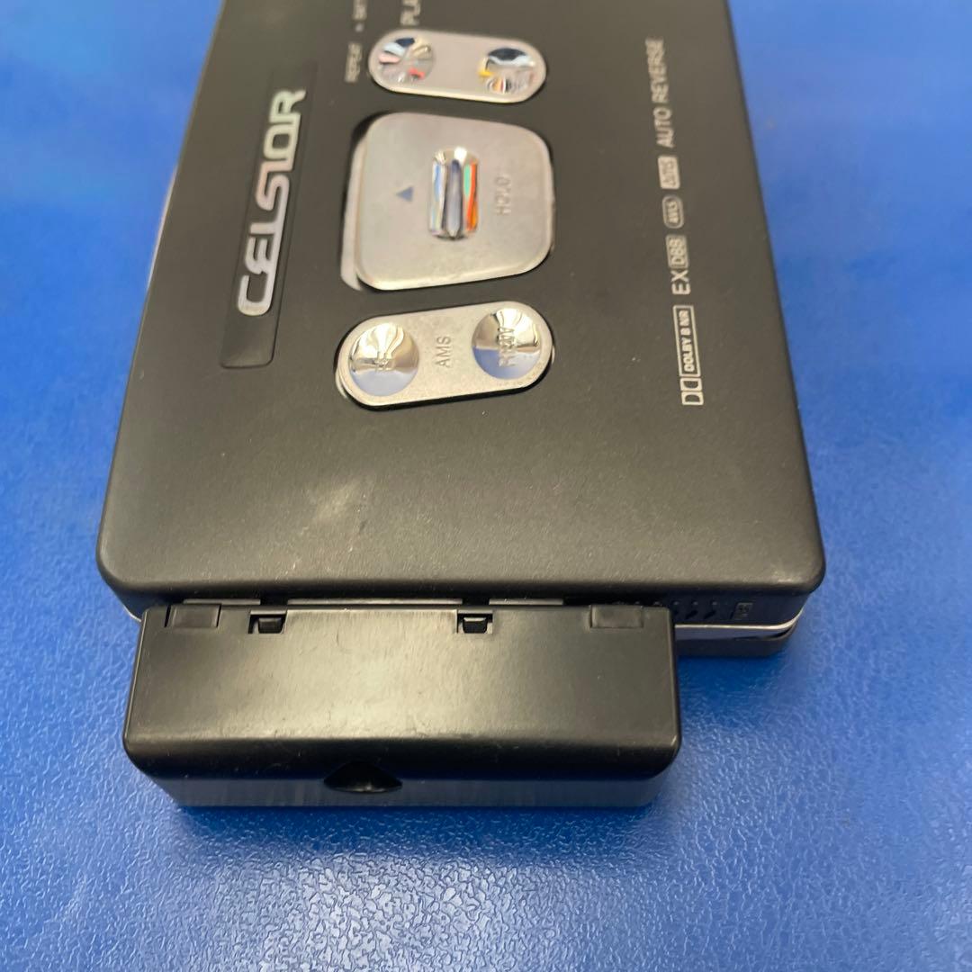 30セルシオ　純正　カセットプレイヤー ウォークマン