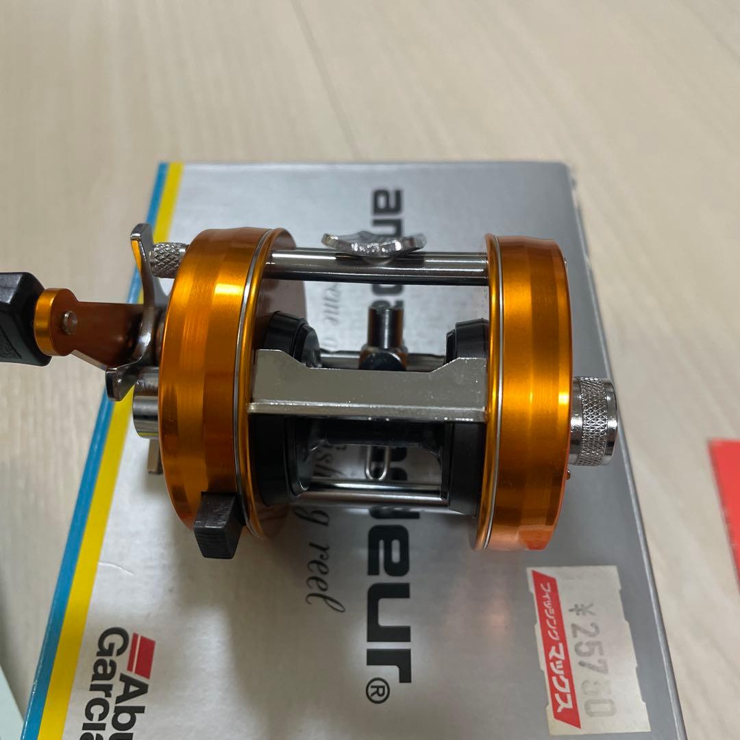 《限定品》ABU アンバサダー2500c サンセットオレンジ　【新品・未使用】