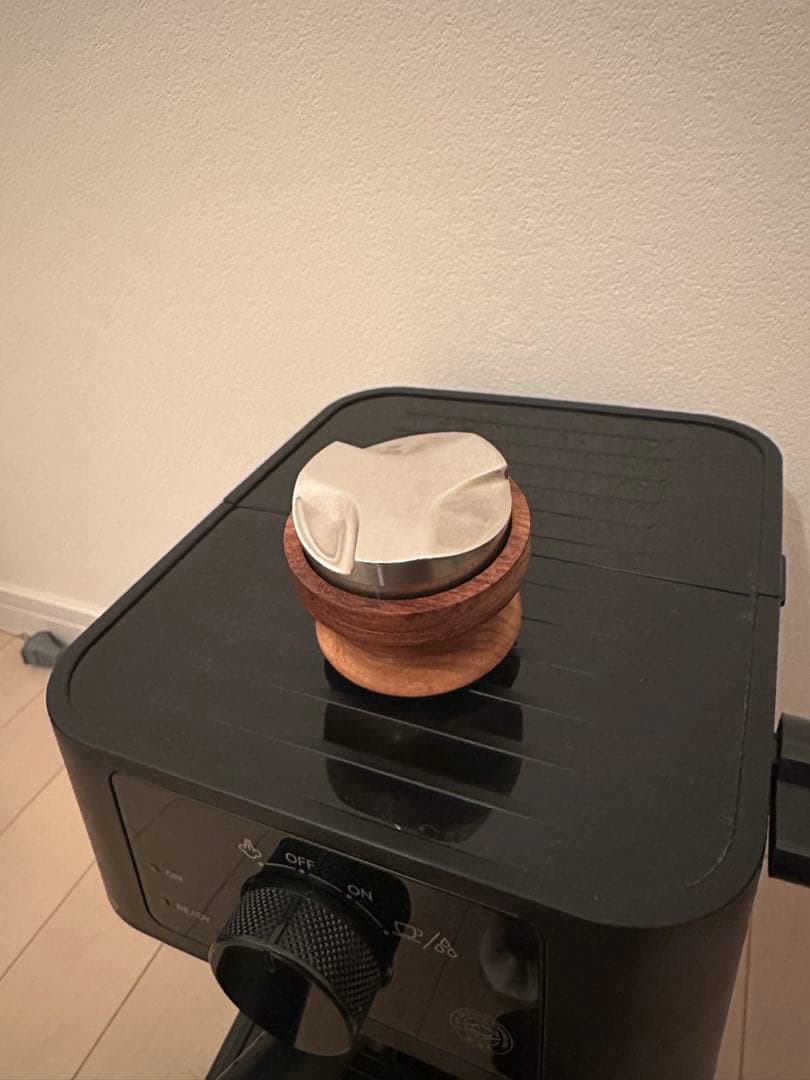 デロンギ　スティローザー　EC235J-BK